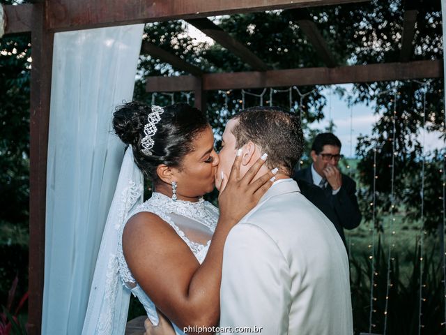 O casamento de Roberto e Tamires em Macaé, Rio de Janeiro 32