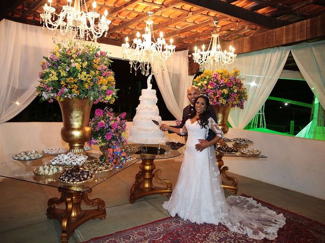 O casamento de Clever e Lourani em Santa Luzia, Minas Gerais 13