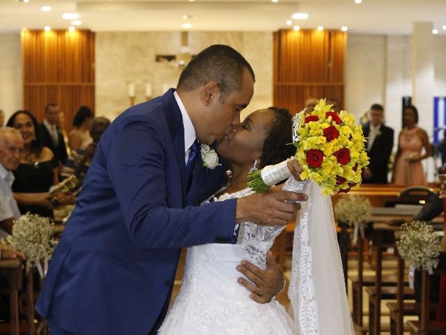 O casamento de Elisângelo Santos e Geovana Nobre em Salvador, Bahia 17