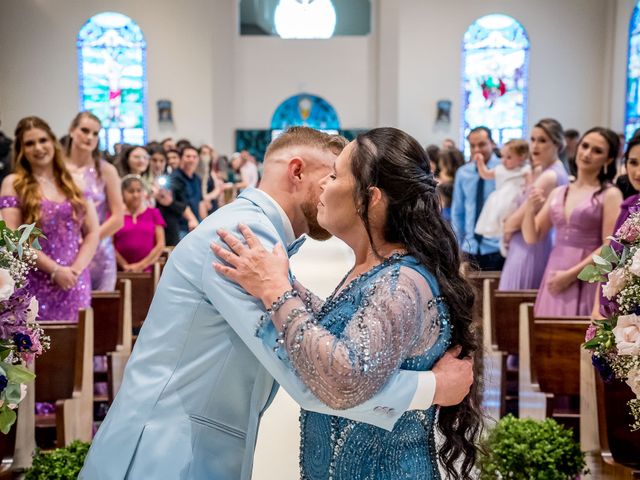 O casamento de Lucas e Isadora em São José dos Pinhais, Paraná 35