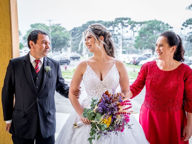 O casamento de Lucas e Isadora em São José dos Pinhais, Paraná 38