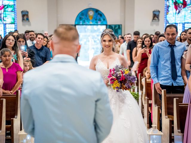 O casamento de Lucas e Isadora em São José dos Pinhais, Paraná 44