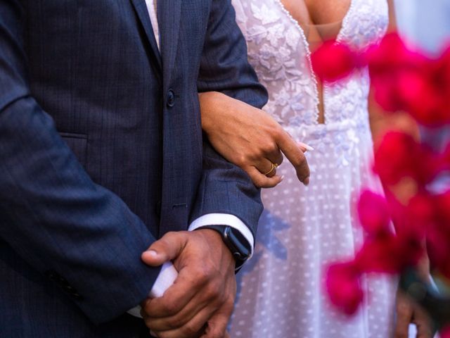 O casamento de Iuri e Ludmila em Lauro de Freitas, Bahia 31