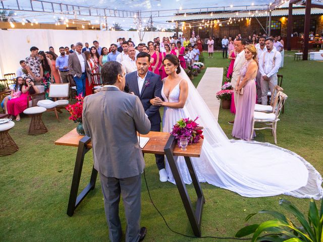 O casamento de Iuri e Ludmila em Lauro de Freitas, Bahia 39