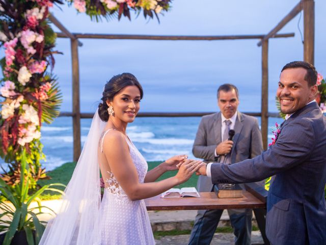 O casamento de Iuri e Ludmila em Lauro de Freitas, Bahia 46