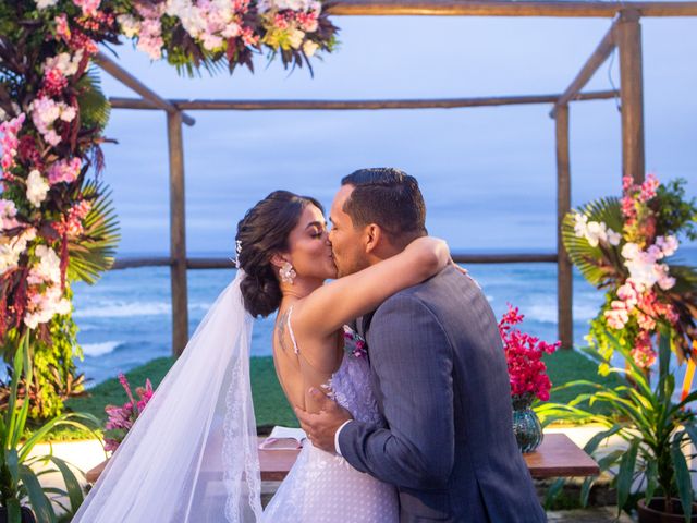 O casamento de Iuri e Ludmila em Lauro de Freitas, Bahia 47