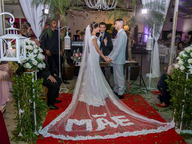 O casamento de Tassio e Amanda em Niterói, Rio de Janeiro 32