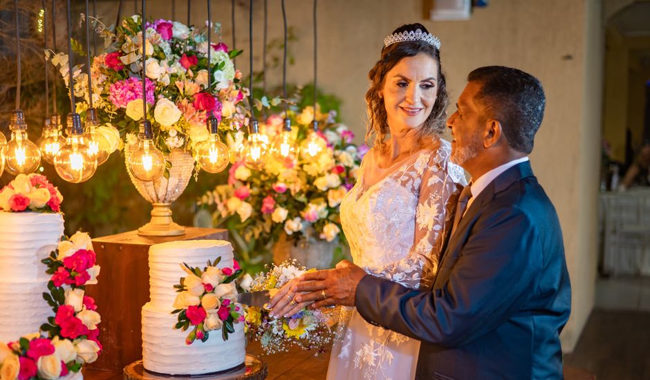 O casamento de Valmir  e Elilian em Serra, Espírito Santo