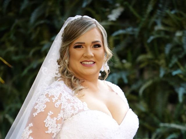 O casamento de Neto e Andressa  em Uberlândia, Minas Gerais 23