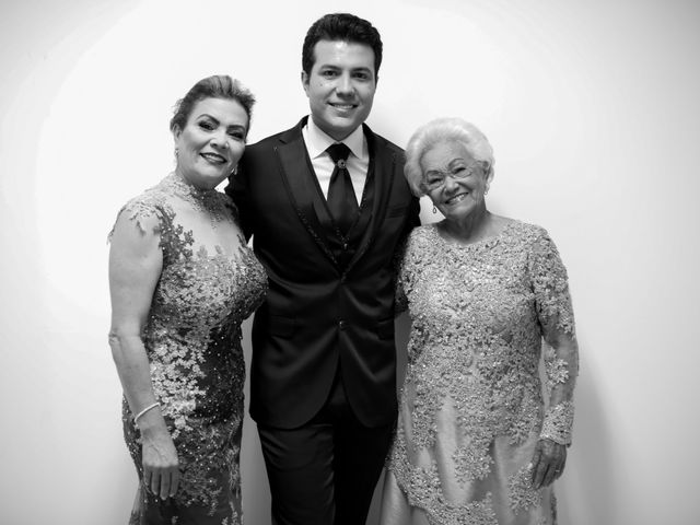 O casamento de Raphael e Vanessa em Santa Isabel, São Paulo Estado 2