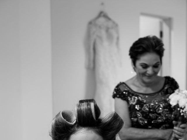 O casamento de Raphael e Vanessa em Santa Isabel, São Paulo Estado 6