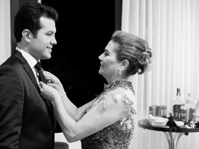 O casamento de Raphael e Vanessa em Santa Isabel, São Paulo Estado 22