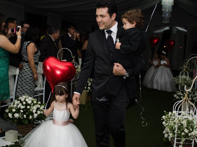 O casamento de Raphael e Vanessa em Santa Isabel, São Paulo Estado 33