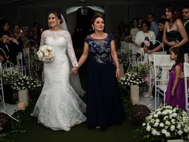 O casamento de Raphael e Vanessa em Santa Isabel, São Paulo Estado 39
