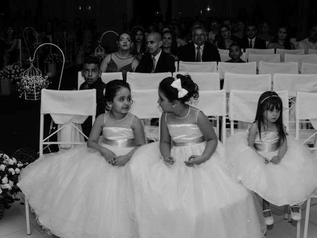 O casamento de Raphael e Vanessa em Santa Isabel, São Paulo Estado 67