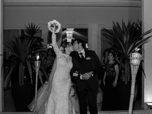 O casamento de Raphael e Vanessa em Santa Isabel, São Paulo Estado 75
