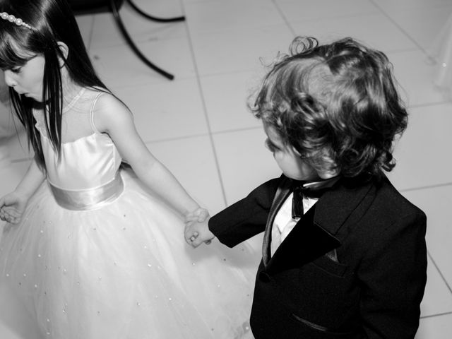 O casamento de Raphael e Vanessa em Santa Isabel, São Paulo Estado 79