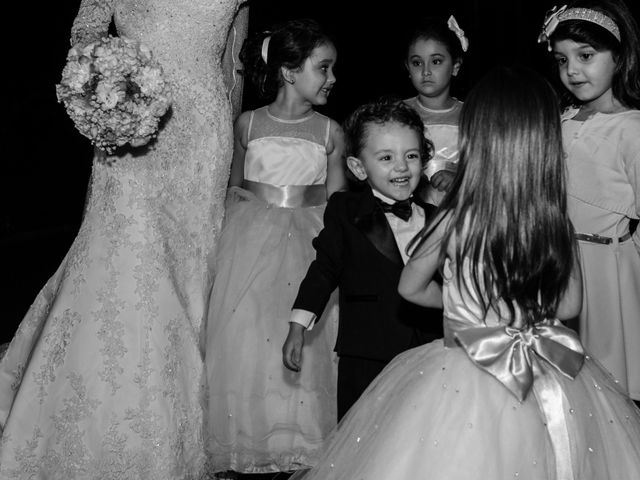 O casamento de Raphael e Vanessa em Santa Isabel, São Paulo Estado 81