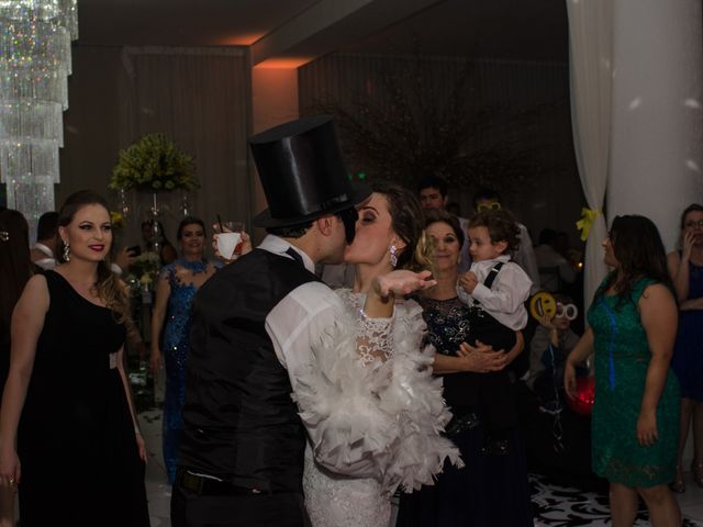 O casamento de Raphael e Vanessa em Santa Isabel, São Paulo Estado 110