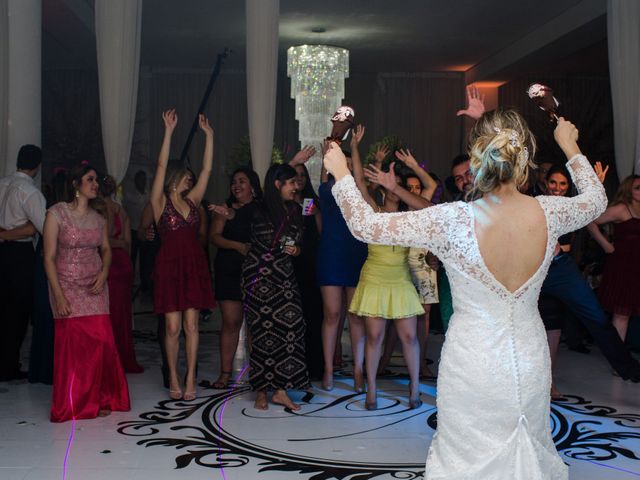O casamento de Raphael e Vanessa em Santa Isabel, São Paulo Estado 112