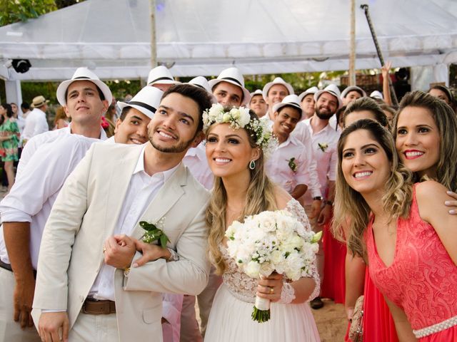 O casamento de Rafael e Shena em Trancoso, Bahia 37