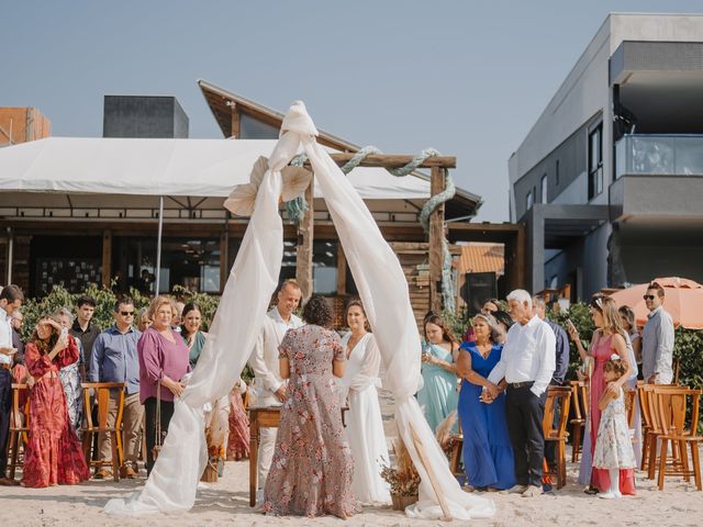 O casamento de Eduardo e Esther em Bombinhas, Santa Catarina 9