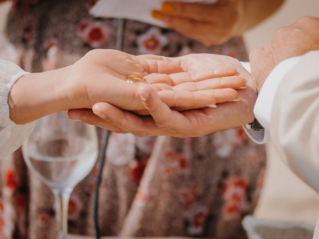 O casamento de Eduardo e Esther em Bombinhas, Santa Catarina 14