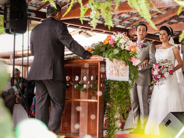 O casamento de Fabiano e Kenia em Serra, Espírito Santo 65