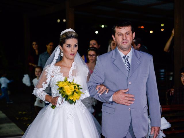O casamento de Ivan e Olivia em Barra Velha, Santa Catarina 21