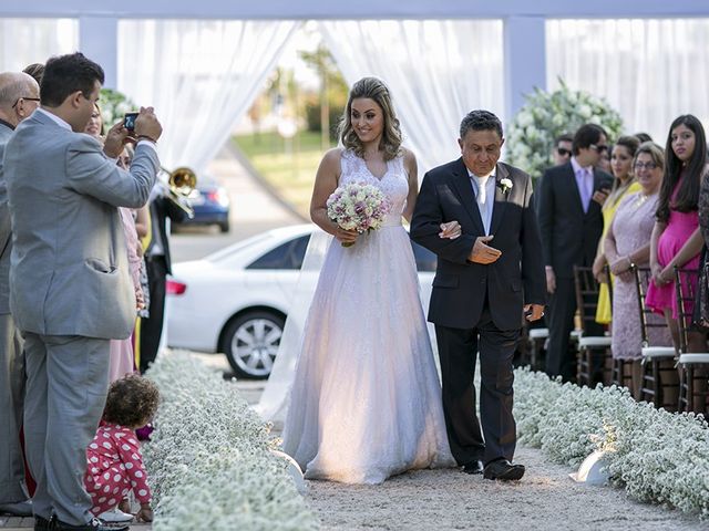 O casamento de Alexandre e Llarissa em Goiânia, Goiás 9