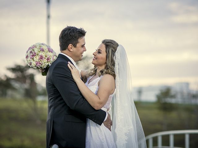 O casamento de Alexandre e Llarissa em Goiânia, Goiás 15
