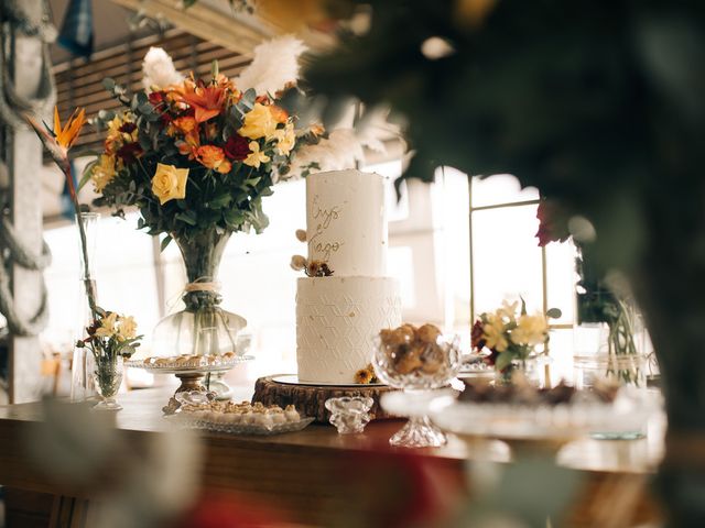 O casamento de Tiago e Crys em Florianópolis, Santa Catarina 65