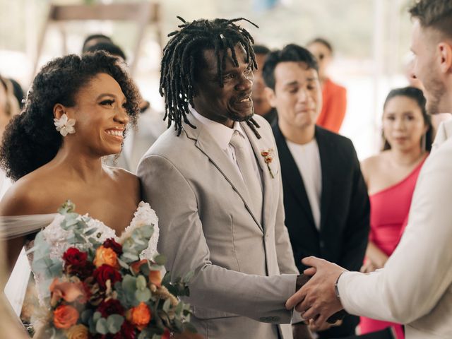 O casamento de Tiago e Crys em Florianópolis, Santa Catarina 72