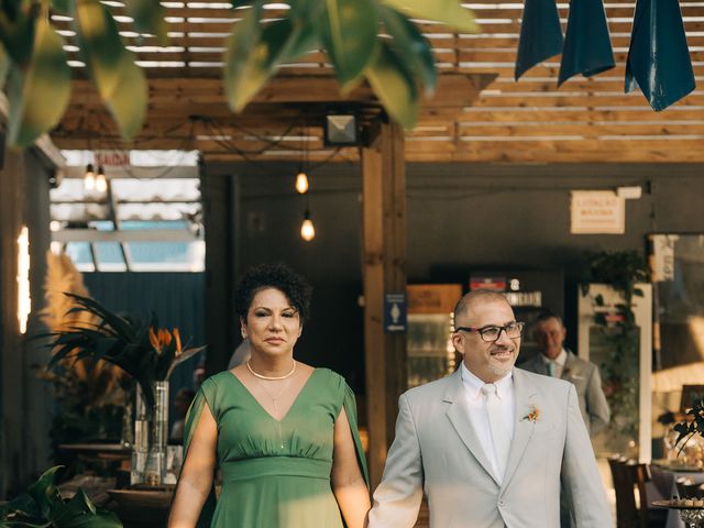 O casamento de Tiago e Crys em Florianópolis, Santa Catarina 83