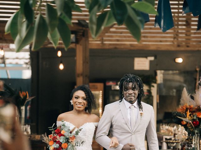 O casamento de Tiago e Crys em Florianópolis, Santa Catarina 92