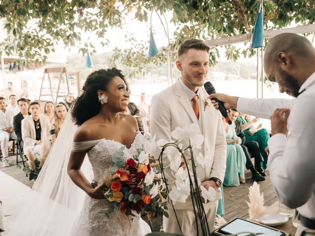 O casamento de Tiago e Crys em Florianópolis, Santa Catarina 104