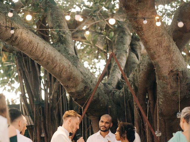 O casamento de Tiago e Crys em Florianópolis, Santa Catarina 123