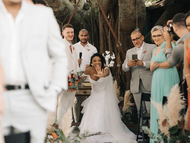 O casamento de Tiago e Crys em Florianópolis, Santa Catarina 130