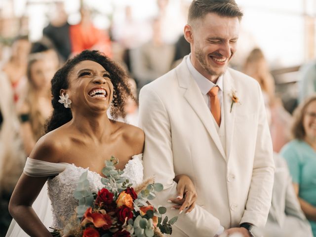 O casamento de Tiago e Crys em Florianópolis, Santa Catarina 136