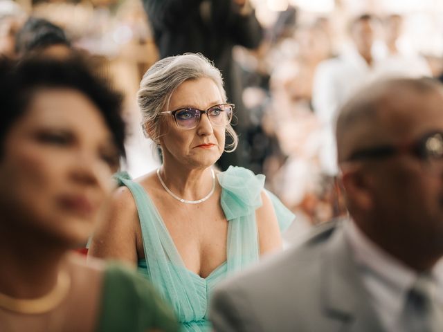 O casamento de Tiago e Crys em Florianópolis, Santa Catarina 140