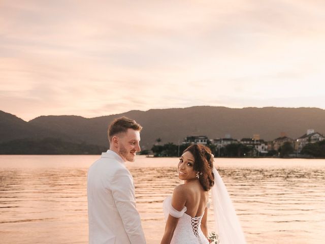 O casamento de Tiago e Crys em Florianópolis, Santa Catarina 150