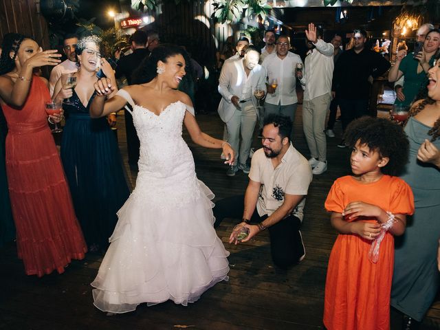 O casamento de Tiago e Crys em Florianópolis, Santa Catarina 171