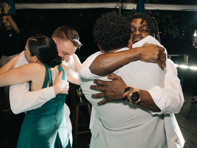 O casamento de Tiago e Crys em Florianópolis, Santa Catarina 193