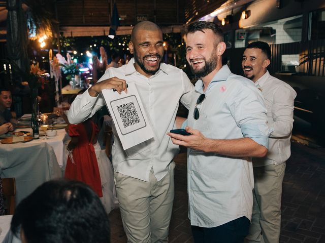 O casamento de Tiago e Crys em Florianópolis, Santa Catarina 198