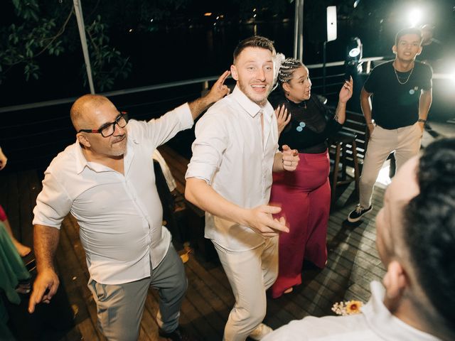 O casamento de Tiago e Crys em Florianópolis, Santa Catarina 206