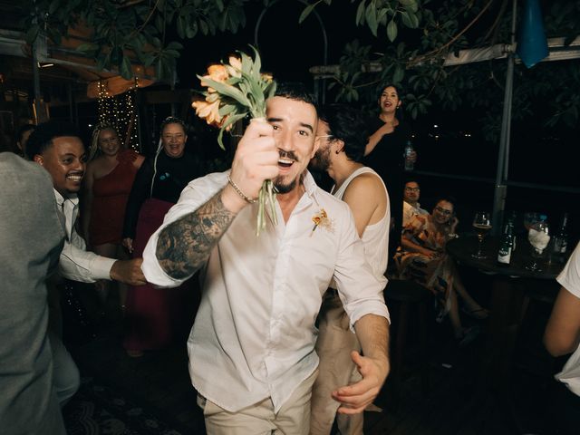 O casamento de Tiago e Crys em Florianópolis, Santa Catarina 216