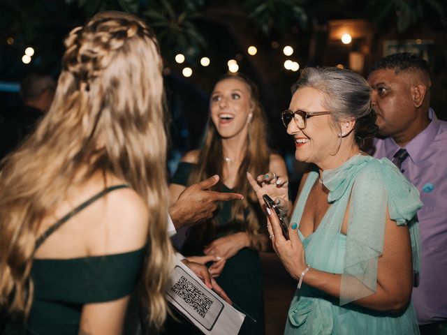 O casamento de Tiago e Crys em Florianópolis, Santa Catarina 262