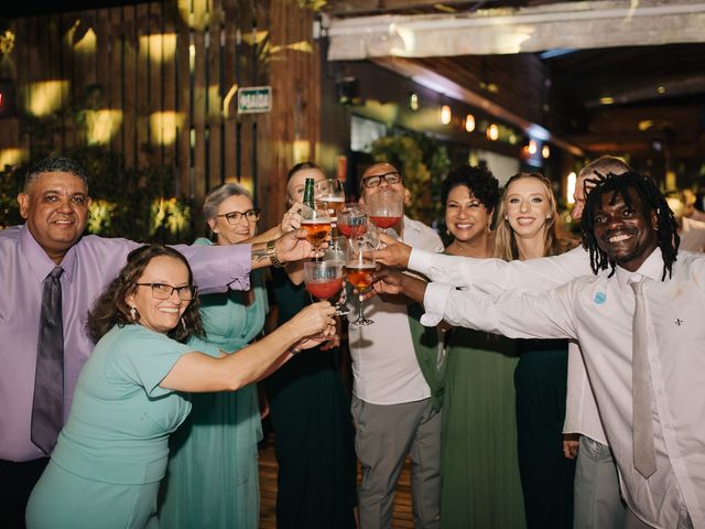 O casamento de Tiago e Crys em Florianópolis, Santa Catarina 264