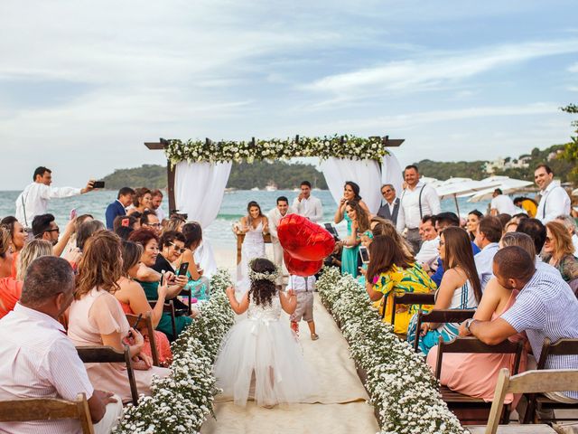 O casamento de Eduardo e Cláudia em Bombinhas, Santa Catarina 21