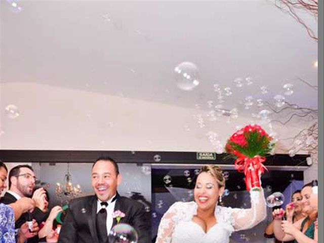 O casamento de Cassiano e Erica em Barueri, São Paulo 15